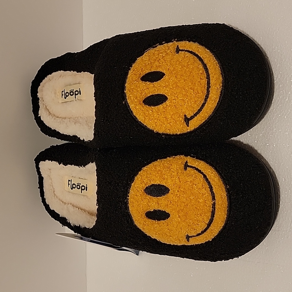 Floopi Smiley Fur Lined Clog Style Slipper size L 9-10